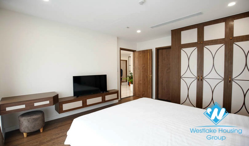 Two-storey apartment with four bedrooms, fully furnished, new furniture, Sunshine City for rent